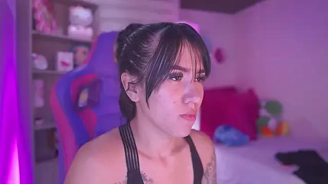 chloe_moons_ from StripChat is Freechat