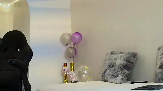 chloekitty69 from StripChat is Freechat