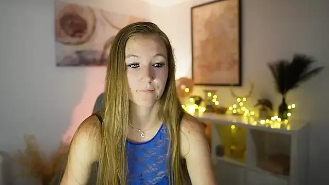 clara_sweet_ from StripChat is Freechat