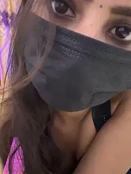 Come_Baby from StripChat is Freechat