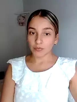 Cora_sarah from StripChat is Freechat