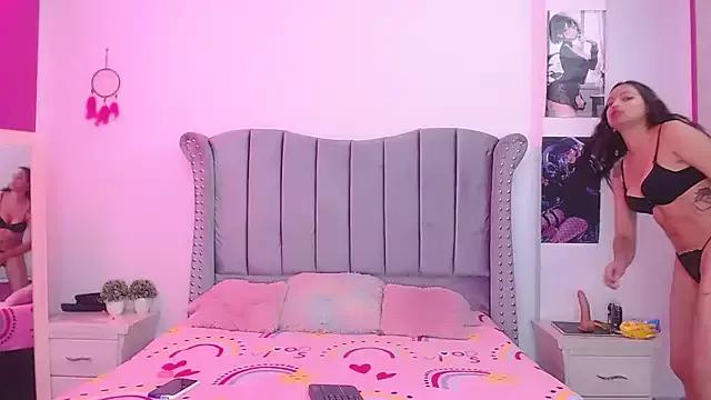 cristal_jones1 from StripChat is Freechat