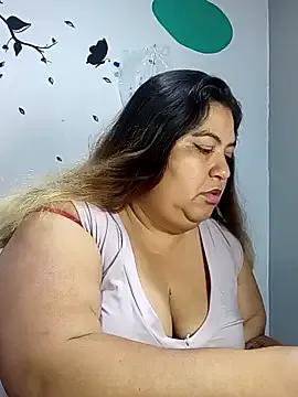 curvy_diva_ from StripChat is Freechat
