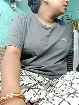 Cute-Aanya from StripChat is Freechat