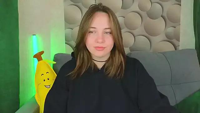 Cute_smile_sharon from StripChat is Freechat