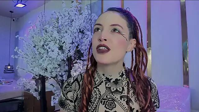 DaliaMagnus from StripChat is Freechat
