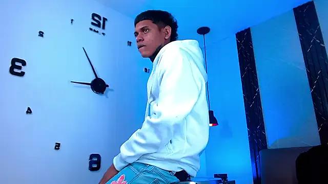 Damar_fhelipe from StripChat is Freechat