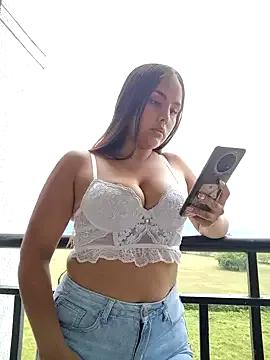 Daniela__rodriguez from StripChat is Freechat