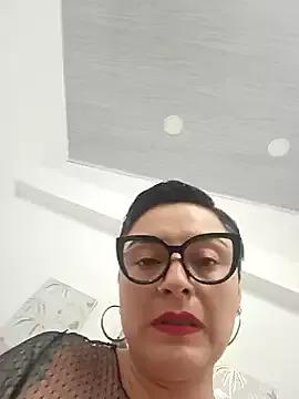 Daniela_Leonn from StripChat is Freechat