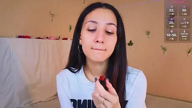 DarlineHallett from StripChat is Freechat
