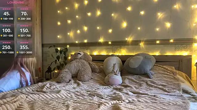 DartHeart from StripChat is Freechat