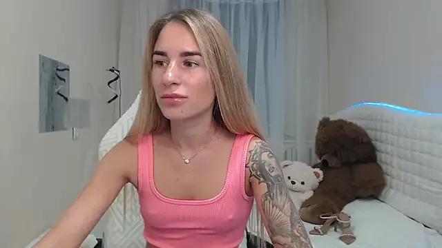 DeboraHorny from StripChat is Freechat
