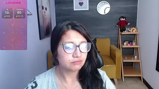DENNIS_PALACIO11 from StripChat is Freechat