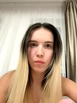 Diamond_lucyy from StripChat is Freechat