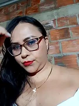Dirty-Momm-Divorced-Hot from StripChat is Freechat