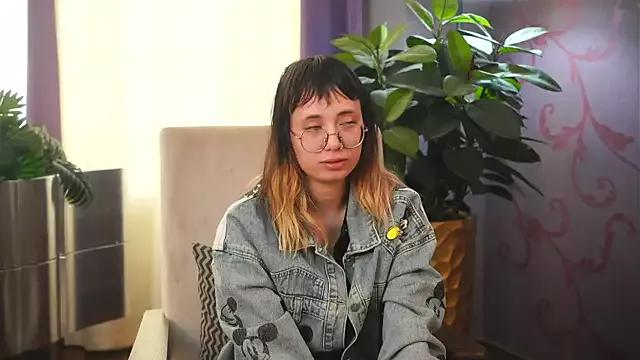 EdytHaler from StripChat is Freechat