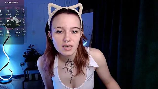 Elastikiss from StripChat is Freechat