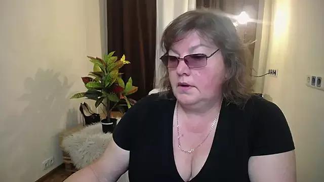 ElizabethWind from StripChat is Freechat