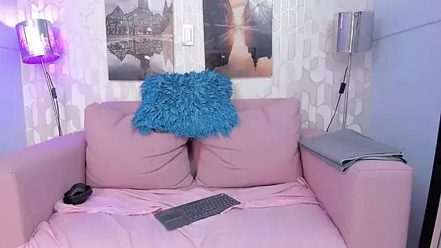 Emmagomez__ from StripChat is Freechat