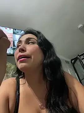 emmamilk6 from StripChat is Freechat