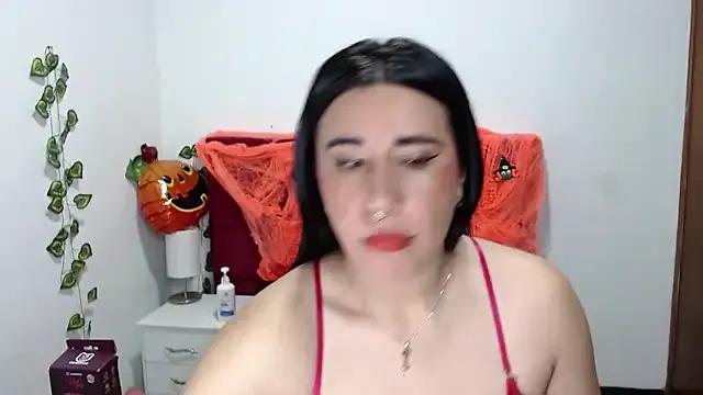 EmmaNaughty12 from StripChat is Freechat