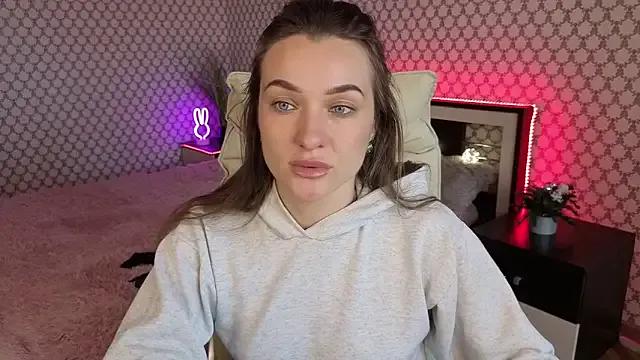 EmmySecret from StripChat is Freechat