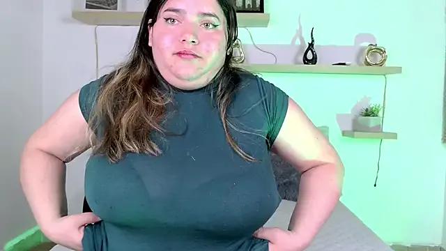 estrella_gold from StripChat is Freechat