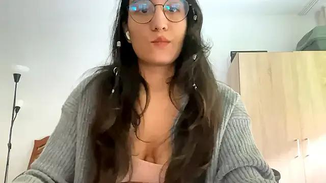 EvaJetty from StripChat is Freechat