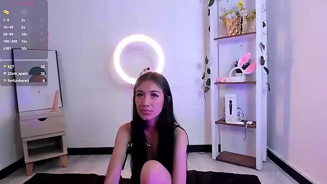 Evangeelin_hills from StripChat is Freechat