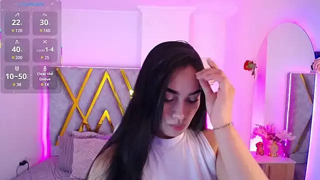 Evelyn_Brown__ from StripChat is Freechat