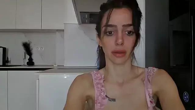 exotic_brunettee from StripChat is Freechat