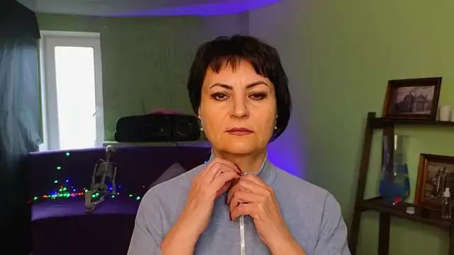 Flora_Float from StripChat is Freechat