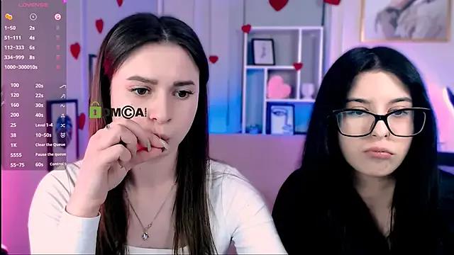 flora_ri from StripChat is Freechat