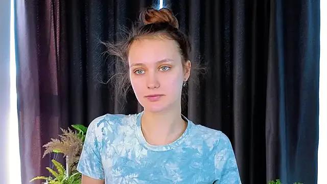 FoxFever from StripChat is Freechat