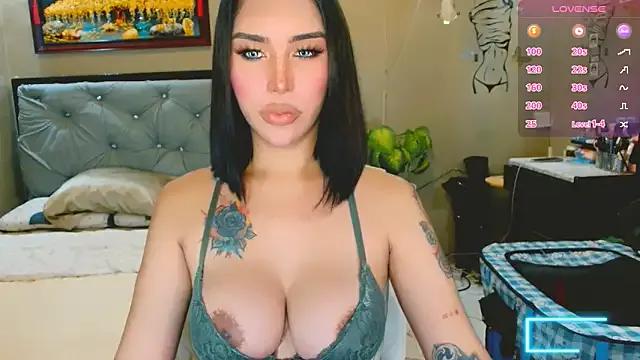 Franchesca_Trans from StripChat is Freechat