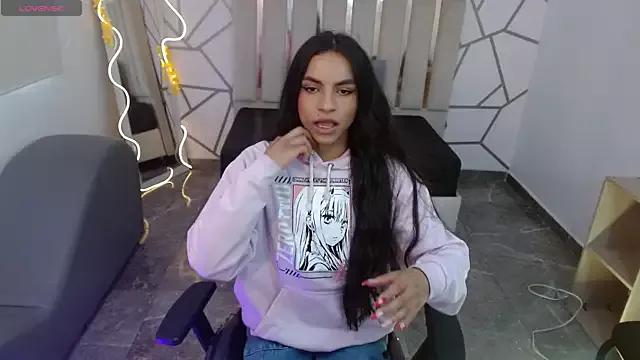Freya_tay from StripChat is Freechat