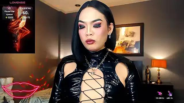 FridaHumphrey from StripChat is Freechat