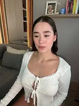 FridaKlein from StripChat is Freechat