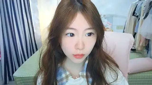 Gardenia-222 from StripChat is Freechat