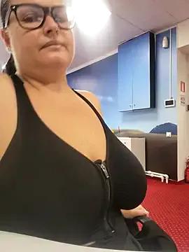 GeorgiaLerox from StripChat is Freechat