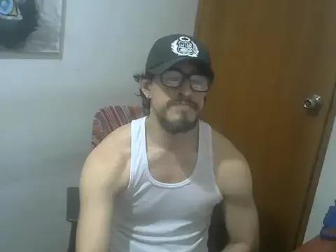 GuivernoStud from StripChat is Freechat