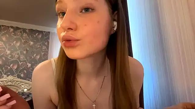GwenFay from StripChat is Freechat