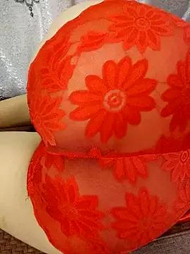 Haralushiaaa from StripChat is Freechat