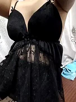 Haralushiaaa from StripChat is Freechat