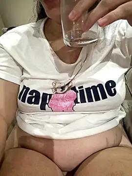 haskadin from StripChat is Freechat