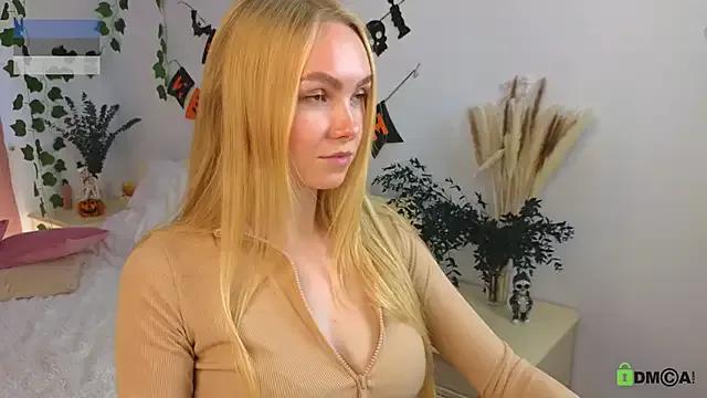 hey_Olivia from StripChat is Freechat