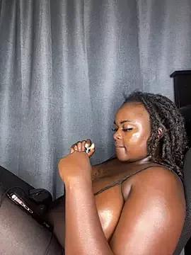 Honeycoco0211 from StripChat is Freechat