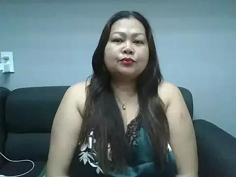 hornyKENDAH from StripChat is Freechat