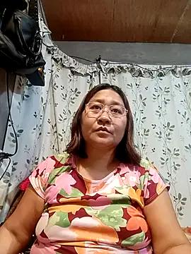 hotchubby37 from StripChat is Freechat
