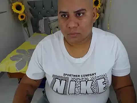 hotlesby_valery from StripChat is Freechat